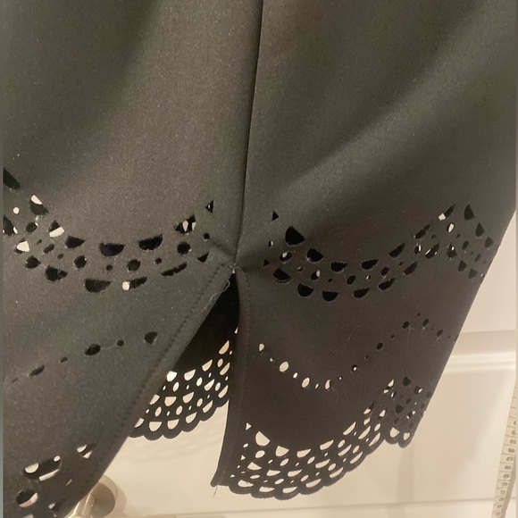 laser cut le chateau skirt black sz 10 - Picture 8 of 8